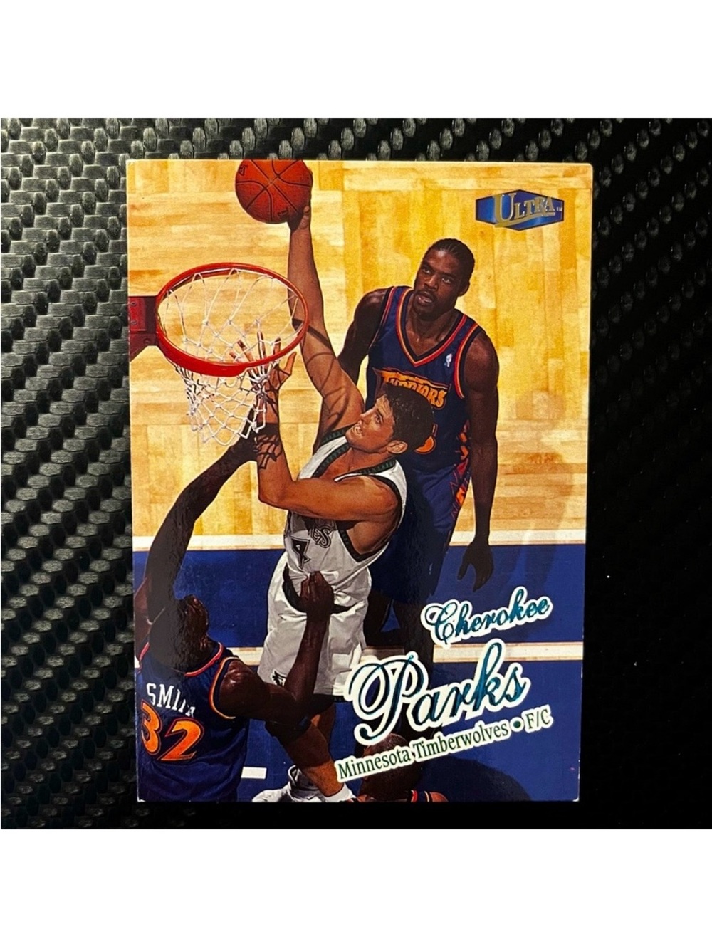 TIMBERWOLVES CHEROKEE PARKS 1998 FLEER ULTRA NBA CARD #203 SPREWELL DEFENSE VTG